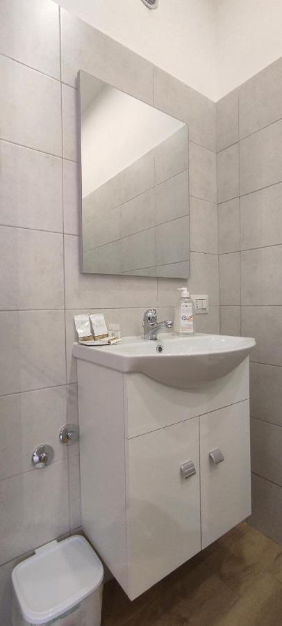 G21 Guest House Rome Bagian luar foto